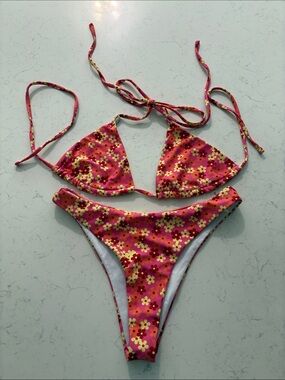 SHEIN Pink Floral Triangle Bikini Set